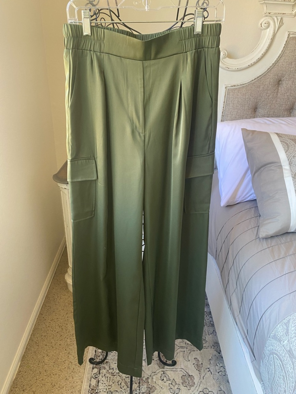 Dokotoo Satin Wide-Leg Olive Green Cargo Pants